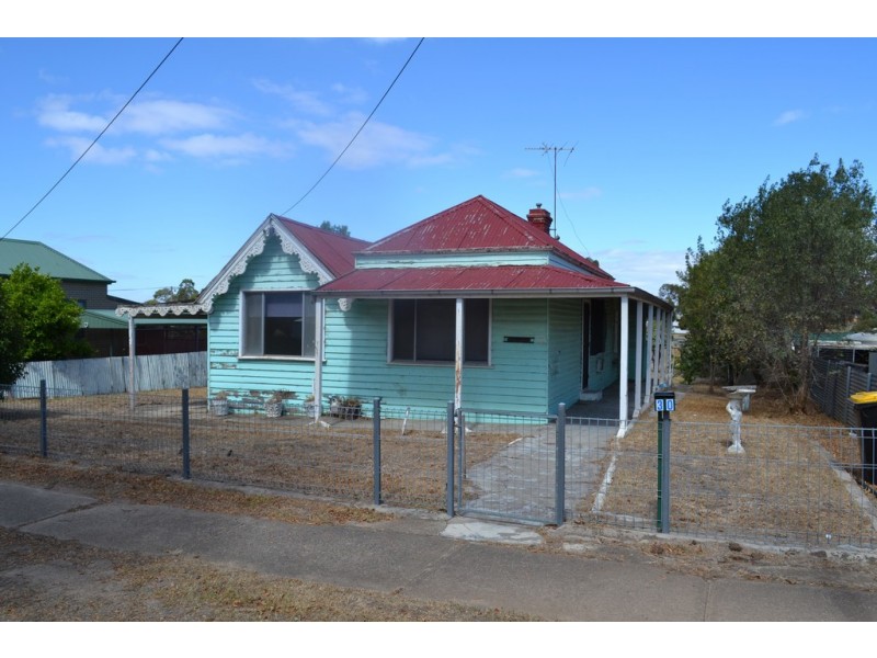 30 Rundell Street, Ararat VIC 3377
