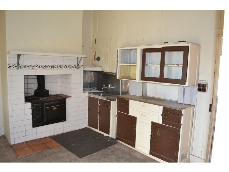 30 Rundell Street, Ararat VIC 3377