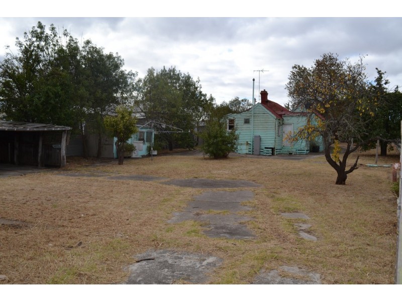 30 Rundell Street, Ararat VIC 3377