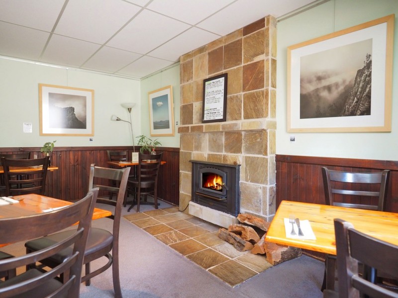 125 – 127 Grampians Road, Halls Gap VIC 3381