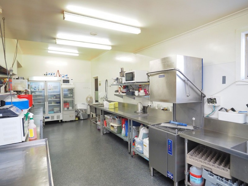 125 – 127 Grampians Road, Halls Gap VIC 3381