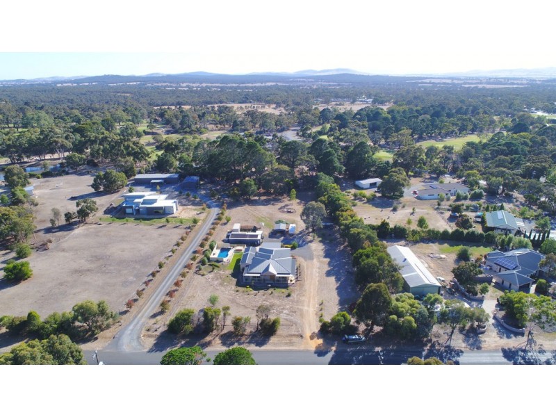 86 Picnic Road, Ararat VIC 3377