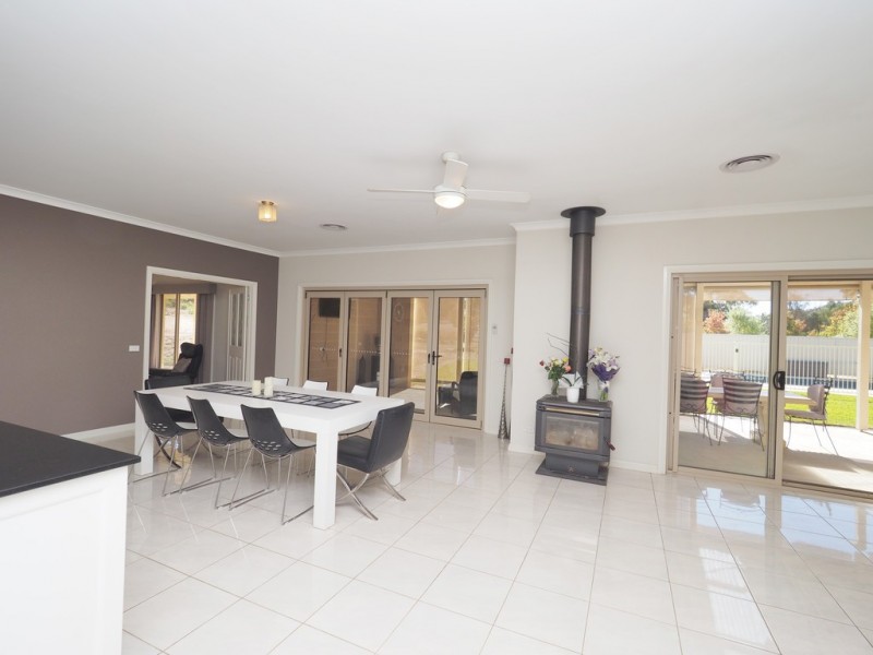 86 Picnic Road, Ararat VIC 3377