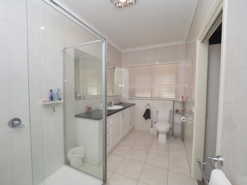 86 Picnic Road, Ararat VIC 3377