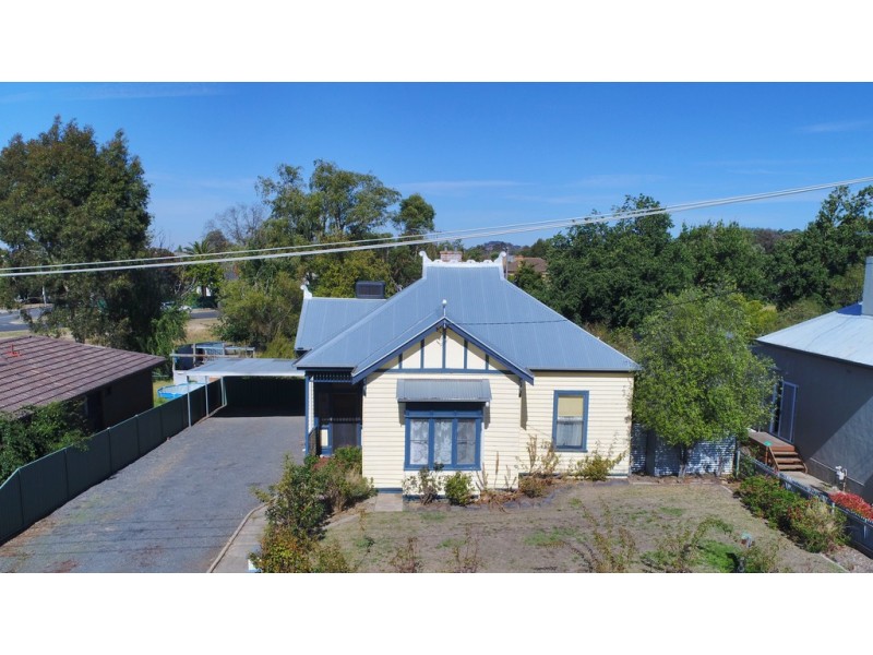 34 Benbow Street, Ararat VIC 3377