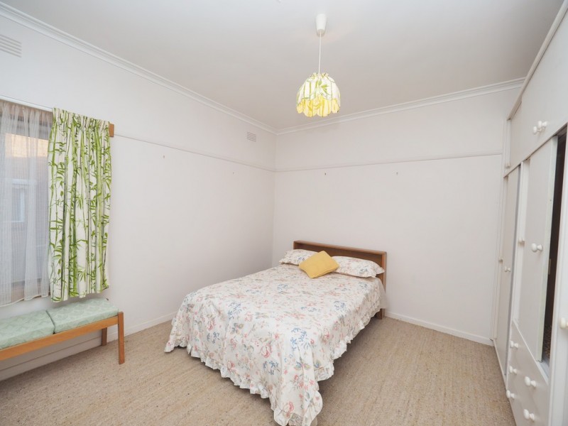 8 Clay Street, Ararat VIC 3377