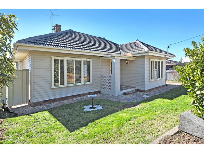 48 Banfield Street, Ararat VIC 3377