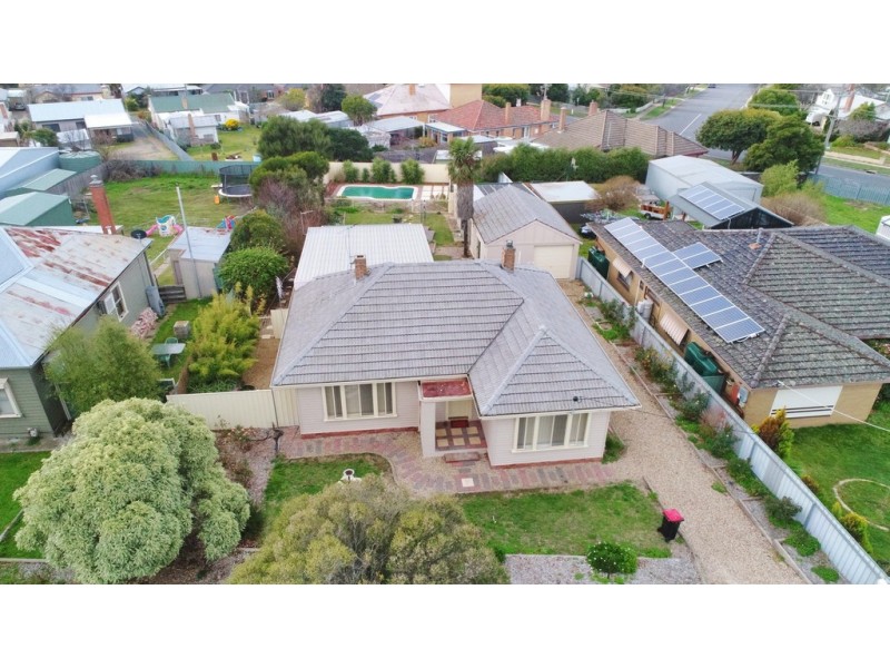 48 Banfield Street, Ararat VIC 3377