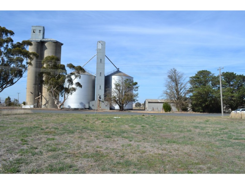 18-20 Main Street, Willaura VIC 3379