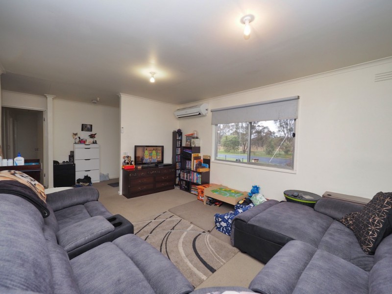 16 Mitchell Road, Ararat VIC 3377