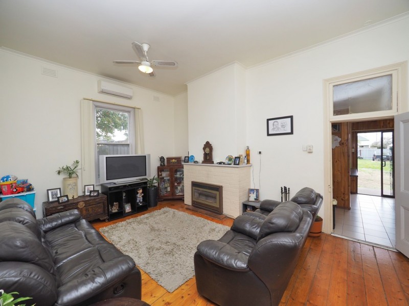 303 Barkly Street, Ararat VIC 3377