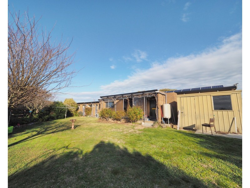 2 Mountain View Court, Ararat VIC 3377