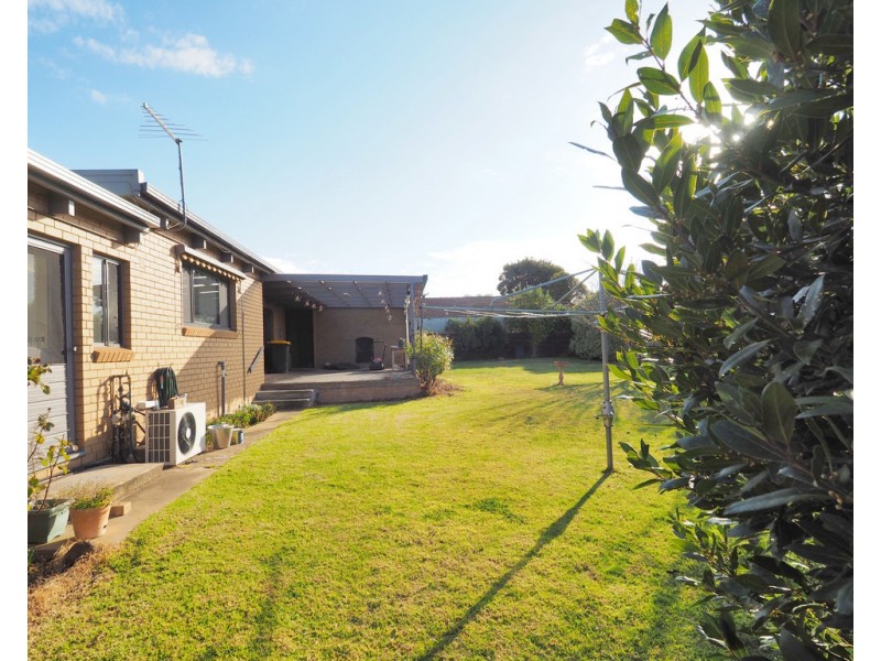 2 Mountain View Court, Ararat VIC 3377