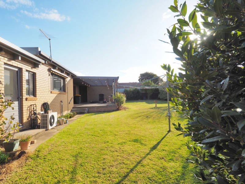 2 Mountain View Court, Ararat VIC 3377