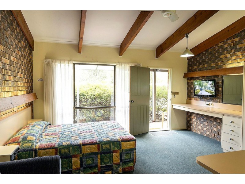 21 Heath Street, Halls Gap VIC 3381