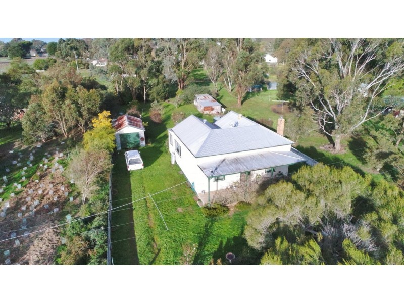 17 McLeod Street, Glenthompson VIC 3293