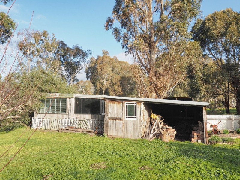 17 McLeod Street, Glenthompson VIC 3293