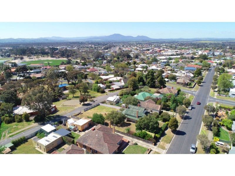 28 Banfield Street, Ararat VIC 3377