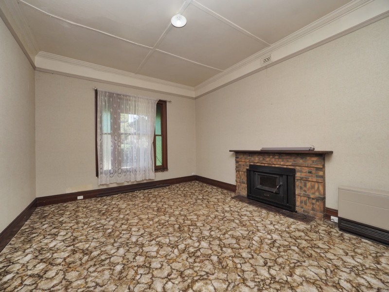 28 Banfield Street, Ararat VIC 3377