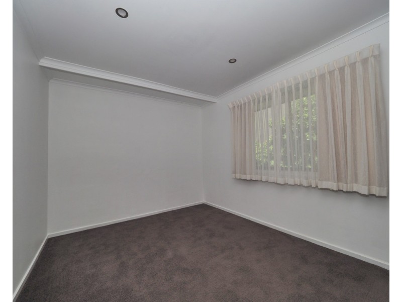 18 Ellerker Avenue, Ararat VIC 3377