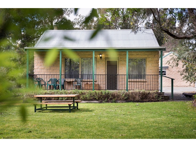 2237 Grampians Road, Halls Gap VIC 3381