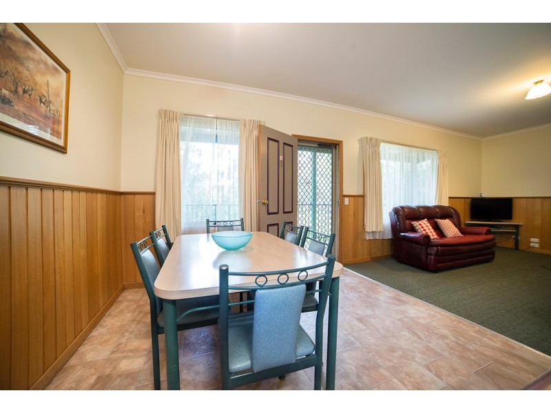 2237 Grampians Road, Halls Gap VIC 3381