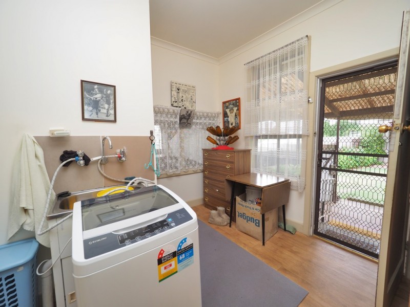 8 Bonnin Avenue, Ararat VIC 3377