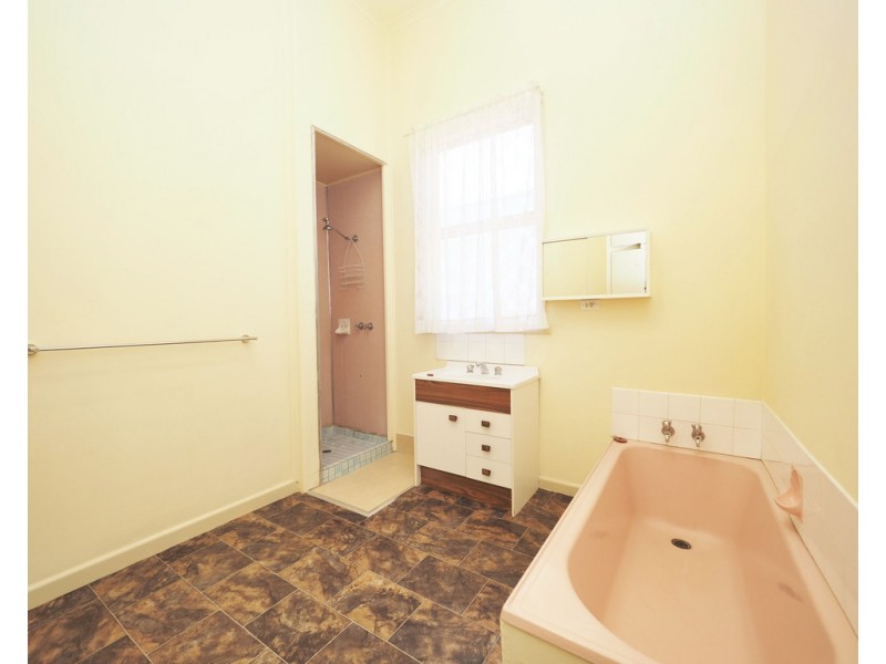 90 High Street, Ararat VIC 3377