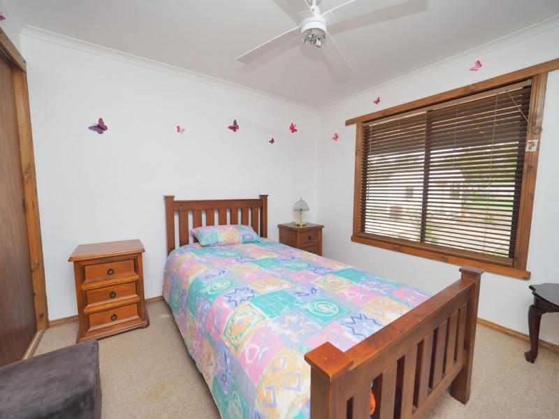 31 Station Street, Glenthompson VIC 3293