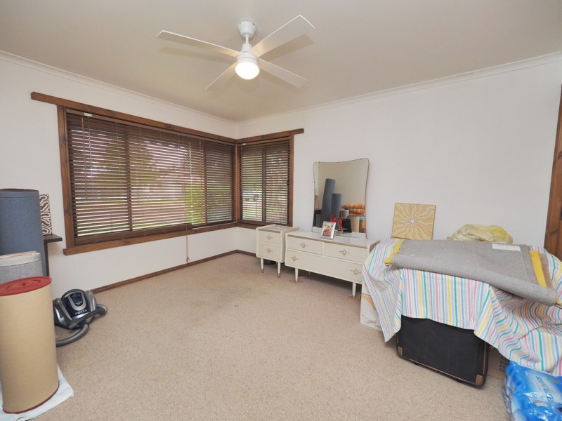 31 Station Street, Glenthompson VIC 3293