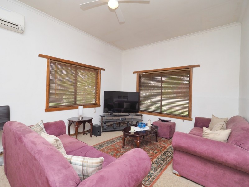 31 Station Street, Glenthompson VIC 3293