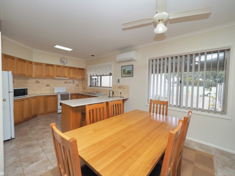 3 Alexander Road, Bellellen VIC 3381