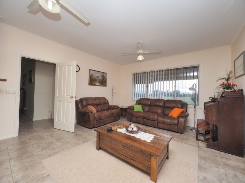 3 Alexander Road, Bellellen VIC 3381