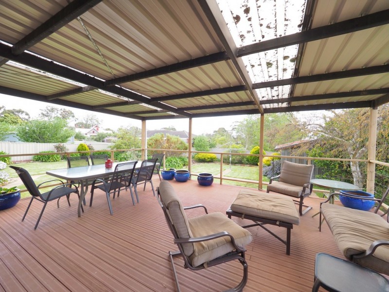 41 Churchill Avenue, Ararat VIC 3377