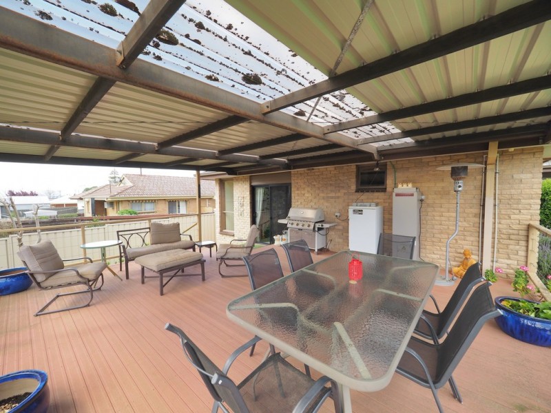 41 Churchill Avenue, Ararat VIC 3377