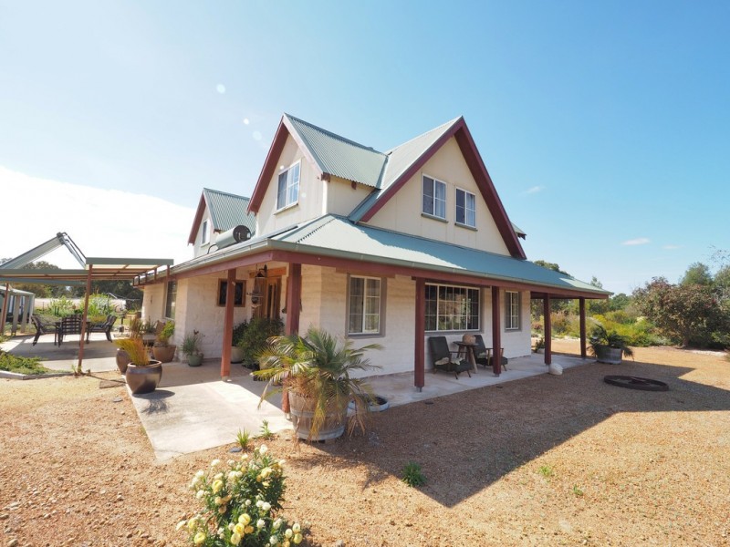 187 Long Gully Road, Pomonal VIC 3381