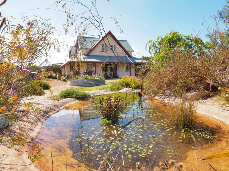 187 Long Gully Road, Pomonal VIC 3381