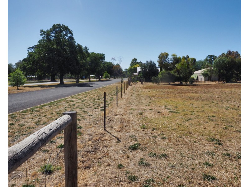 Lots 1-4 High Street, Elmhurst VIC 3469