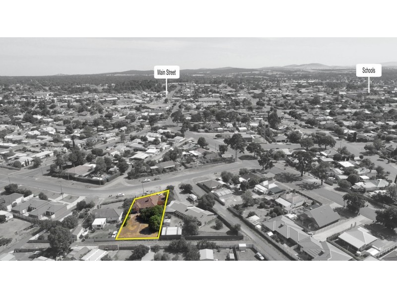 12 Temple Street, Ararat VIC 3377