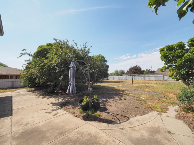 12 Temple Street, Ararat VIC 3377