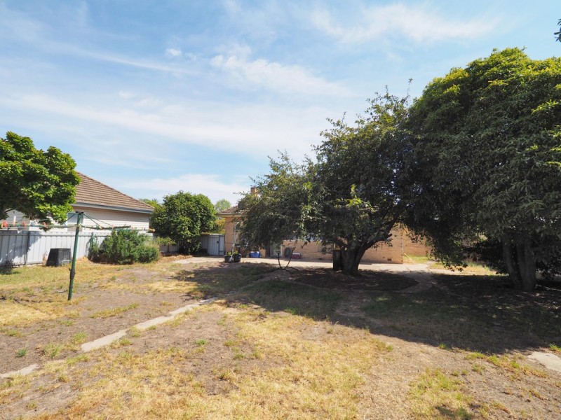 12 Temple Street, Ararat VIC 3377