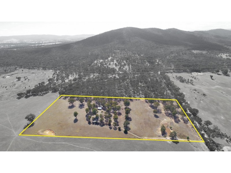 56 Wattle Creek Road, Landsborough VIC 3384