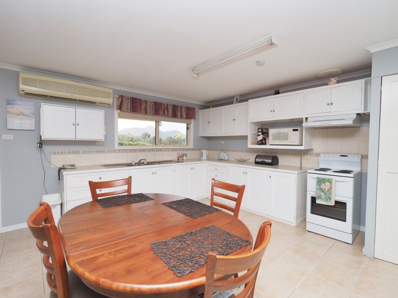 2633 Victoria Valley Road, Victoria Valley VIC 3294