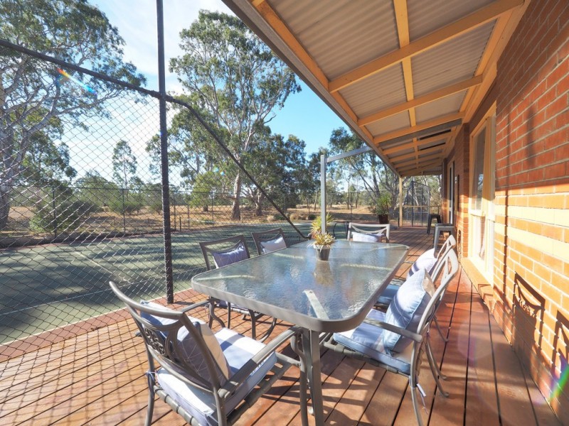 10 Packard Drive, Ararat VIC 3377