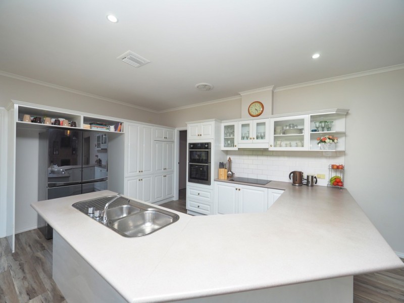 10 Packard Drive, Ararat VIC 3377