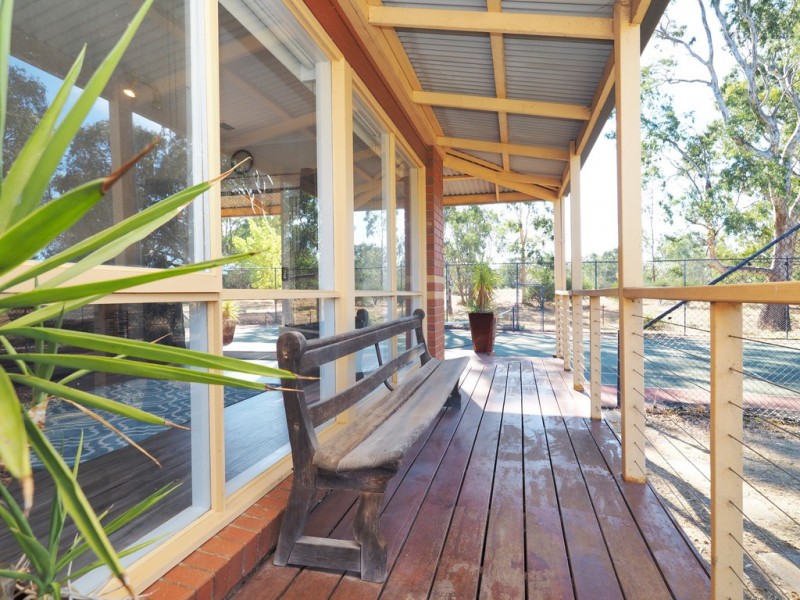 10 Packard Drive, Ararat VIC 3377