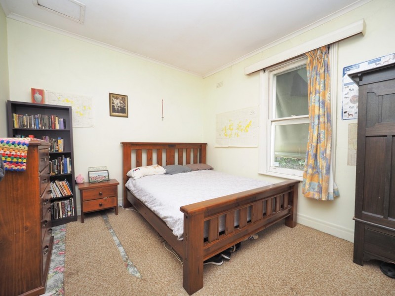 8 Blake Street, Ararat VIC 3377