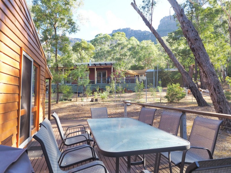 6 Young Road, Halls Gap VIC 3381