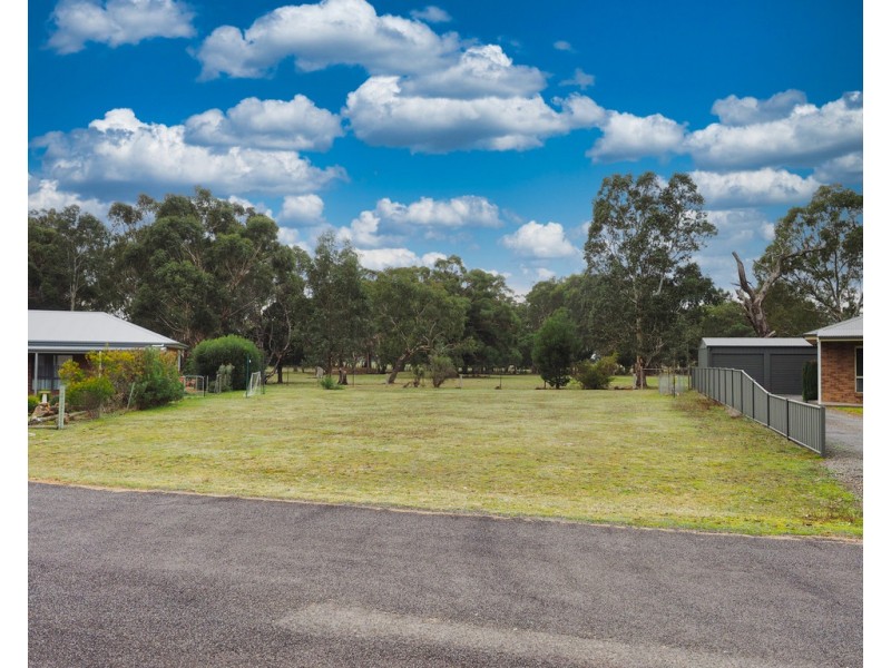 5 Sentinel Court, Halls Gap VIC 3381