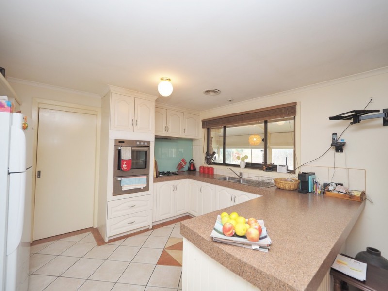 4 Melaleuca Court, Ararat VIC 3377